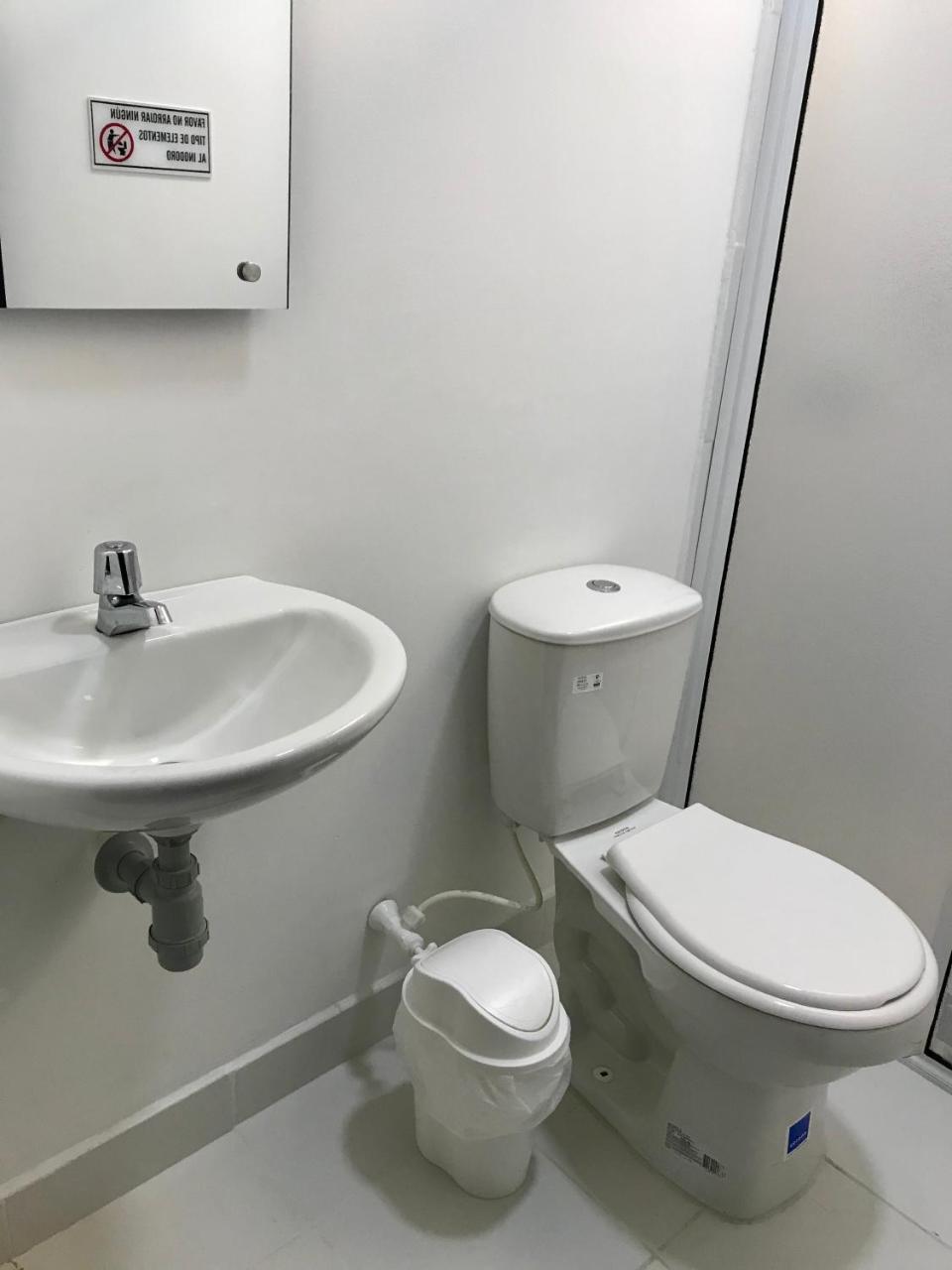 Hotel Puerto Azul Puerto Berrio Экстерьер фото